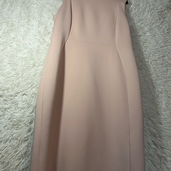 Beautiful blossom dress by Calvin Klein - Picture 2 of 12